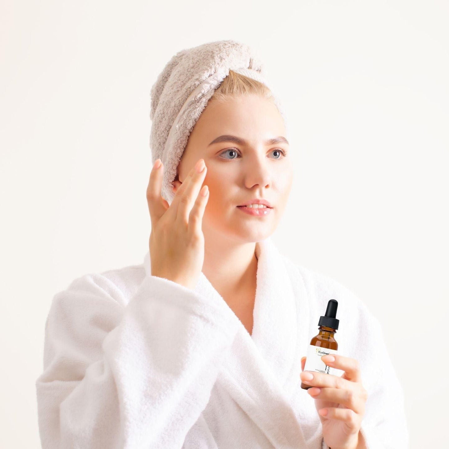 TryOnes Anti Freckle Niacinamide Face Serum 30ml